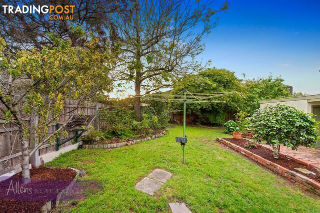 2 Bennett Street BURWOOD VIC 3125