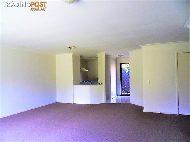 23/11 Waterford Court BUNDALL QLD 4217