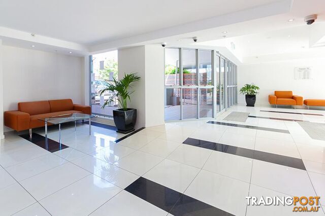 S06/8 Cordelia st SOUTH BRISBANE QLD 4101