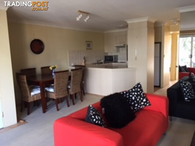 21/ 37 Bayview street RUNAWAY BAY QLD 4216