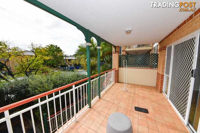 8/10 Maryvale Street TOOWONG QLD 4066