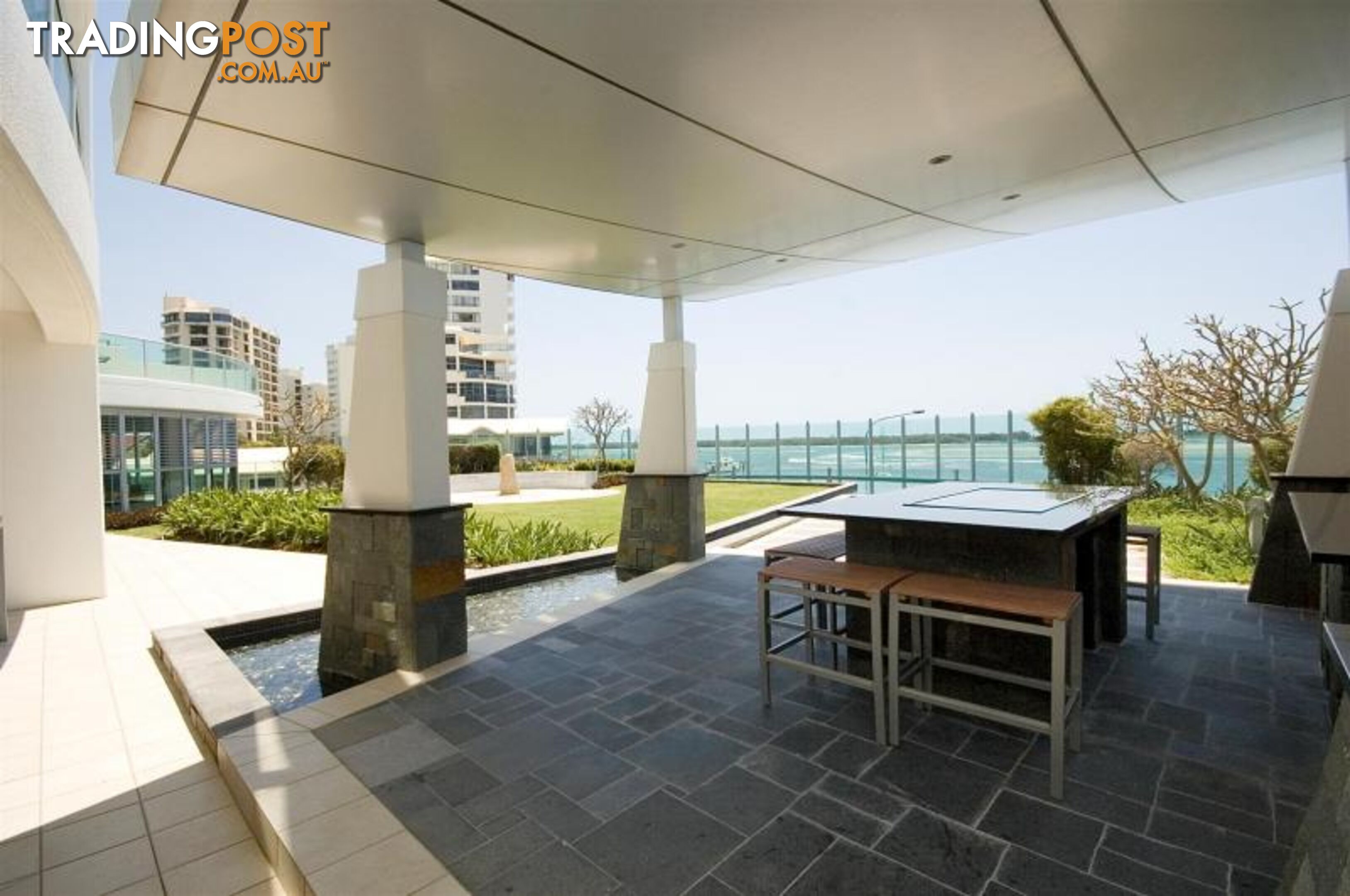 300 Marine Parade LABRADOR QLD 4215