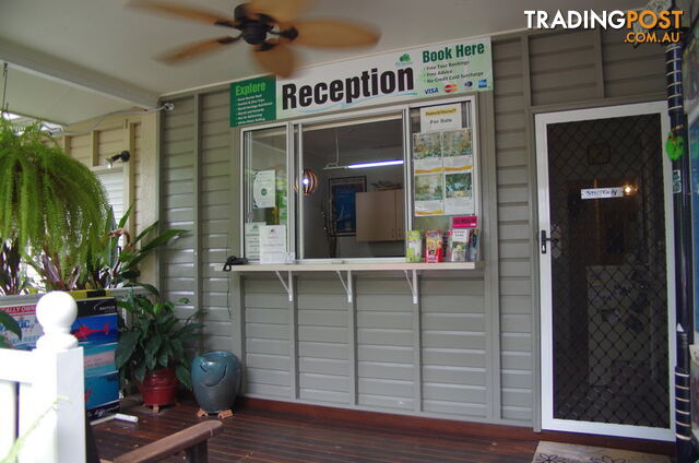 6 Triton St PALM COVE QLD 4879