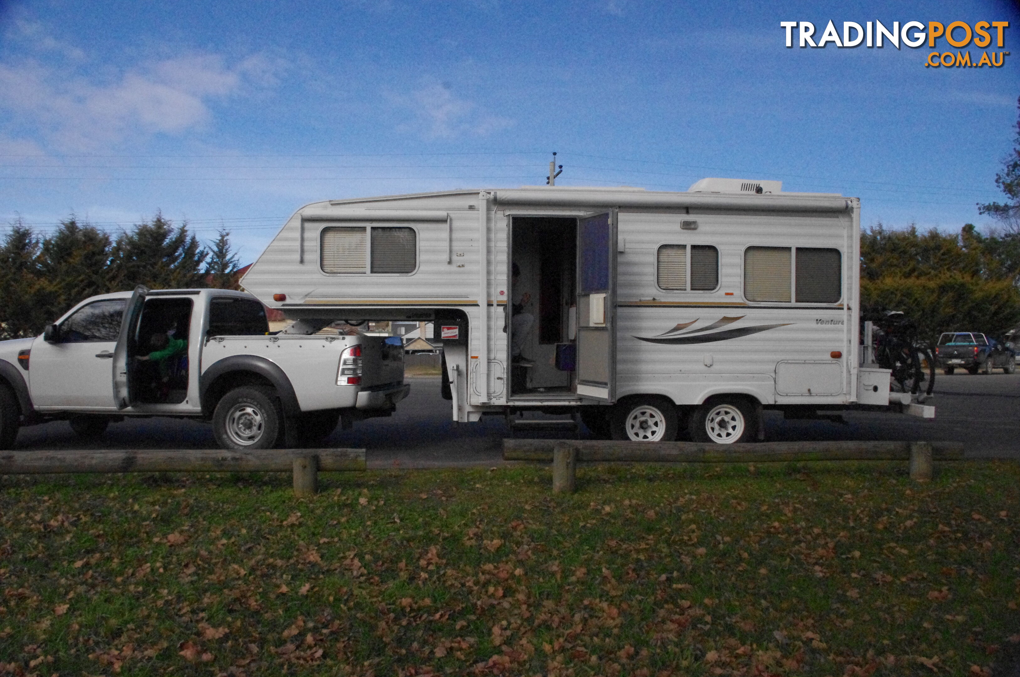 2002 Venture Fifth Wheeler Fifth Wheeler