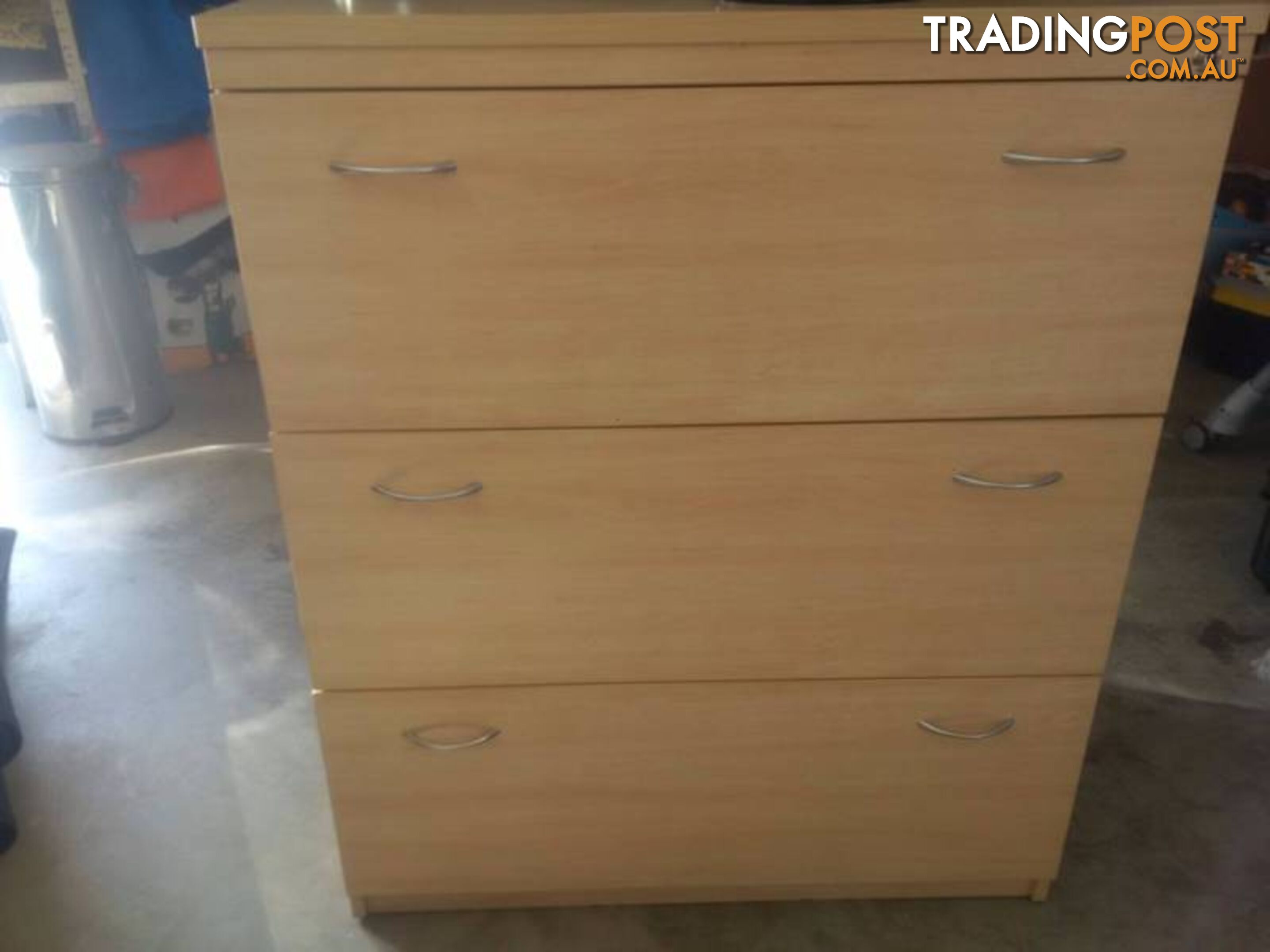 Timber Filing Cabinet American Oak 3 Drawer. New Mobile 2 Drawer