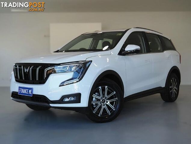 2025 MAHINDRA XUV700 AX7L SUV - photo 2 of 44