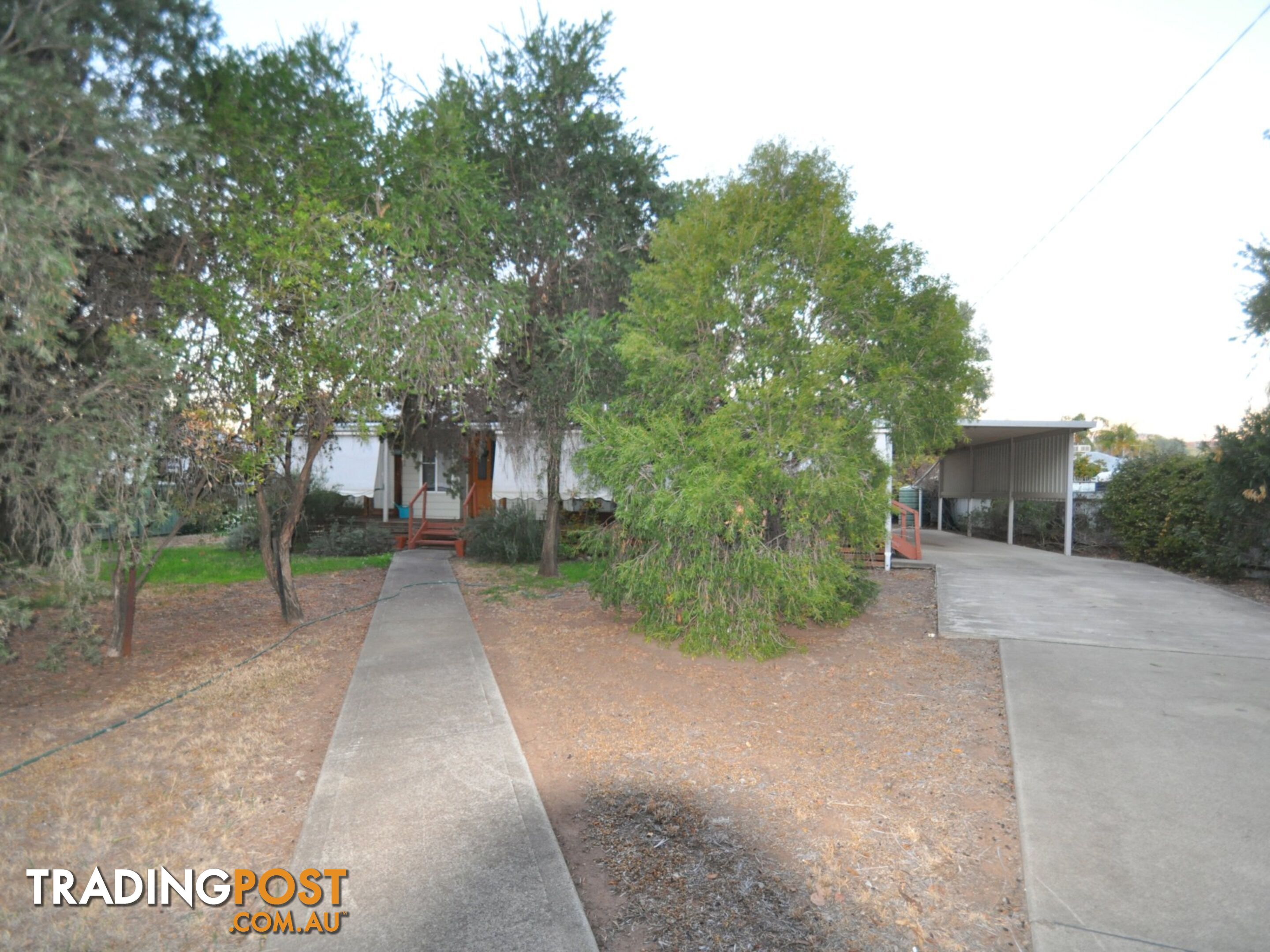 8 Wandobah Road GUNNEDAH NSW 2380