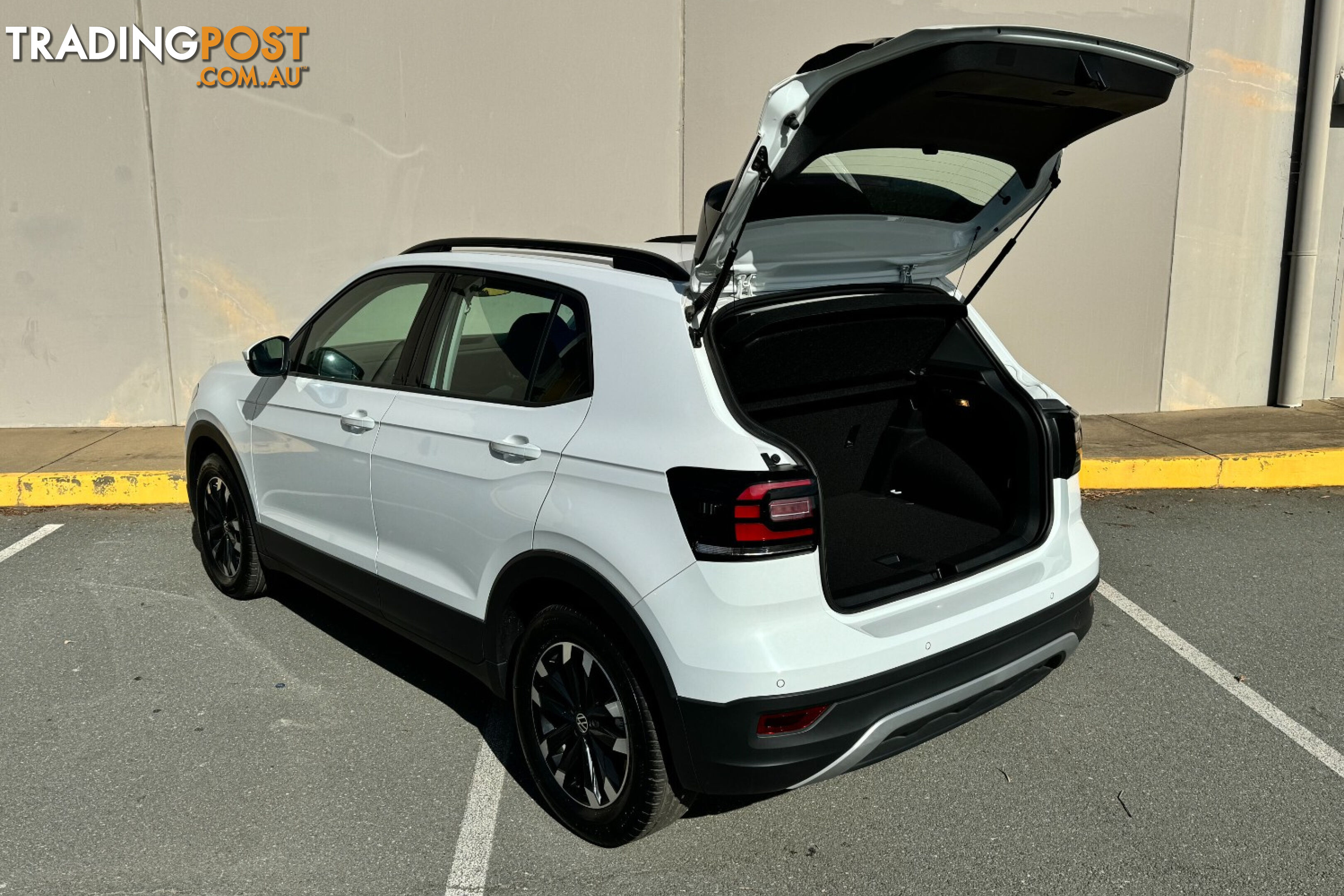 2023 VOLKSWAGEN T-CROSS 85TSI LIFE  SUV