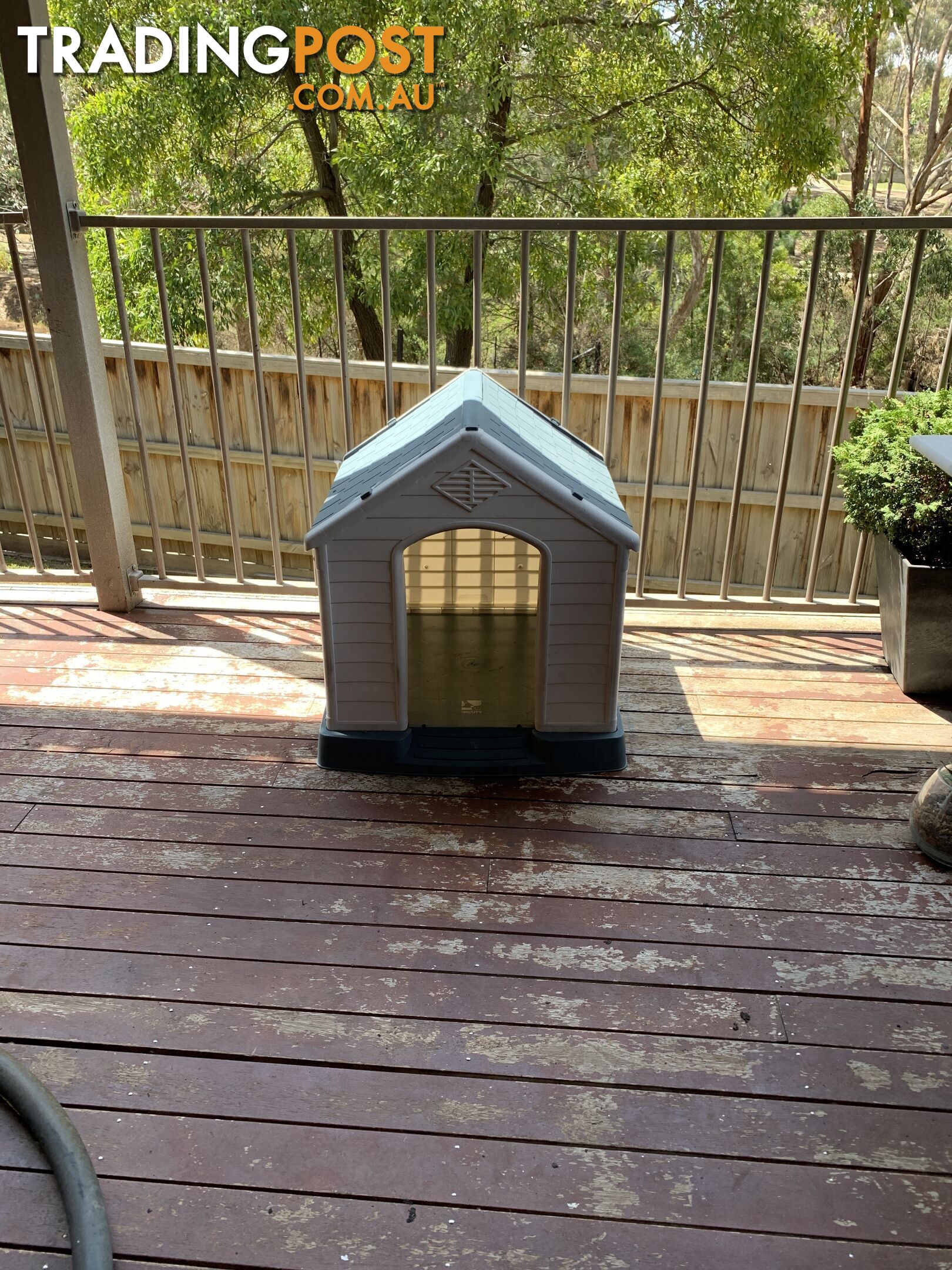 Dog house