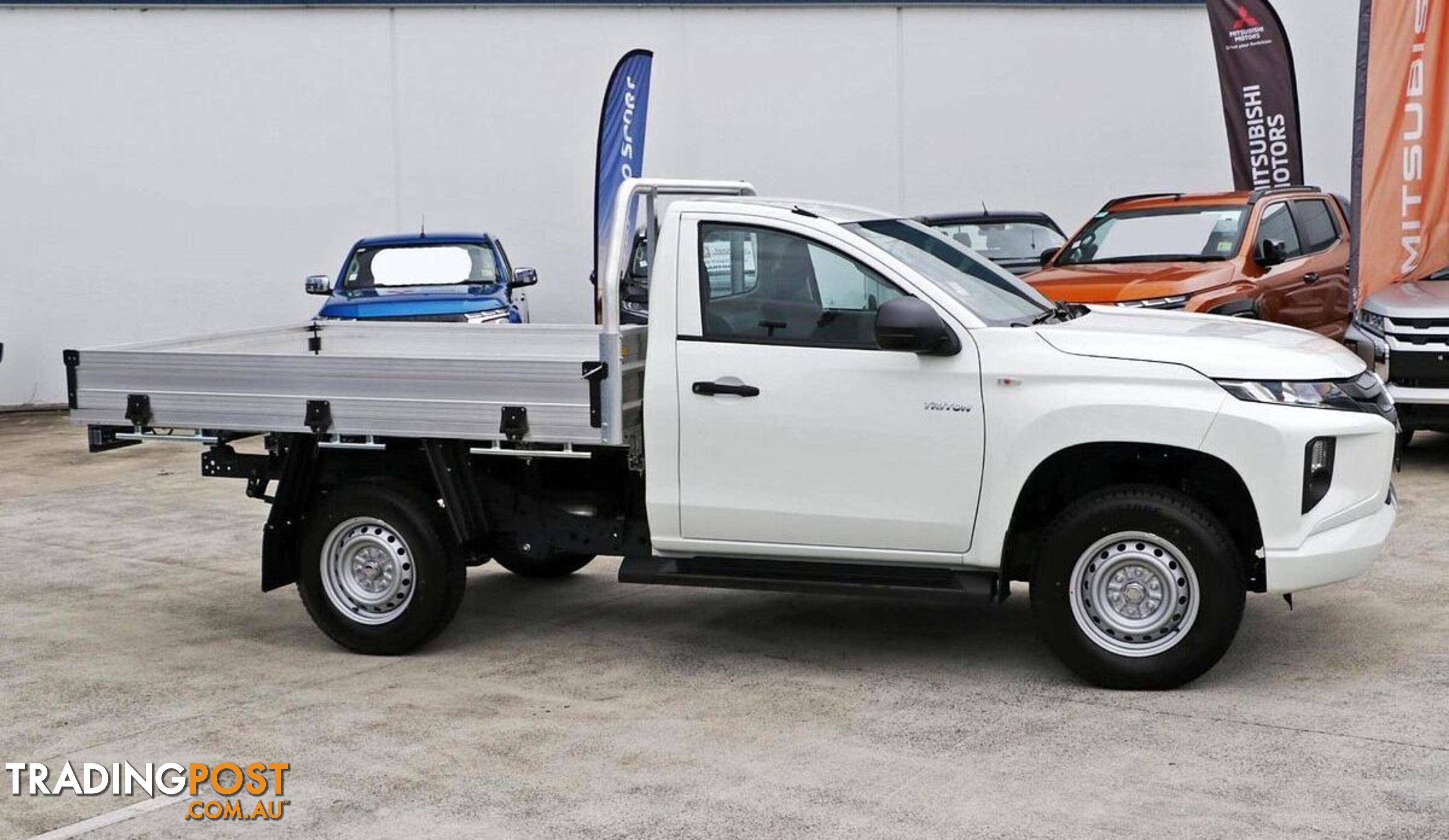 2024 MITSUBISHI TRITON GLX MR CAB CHASSIS