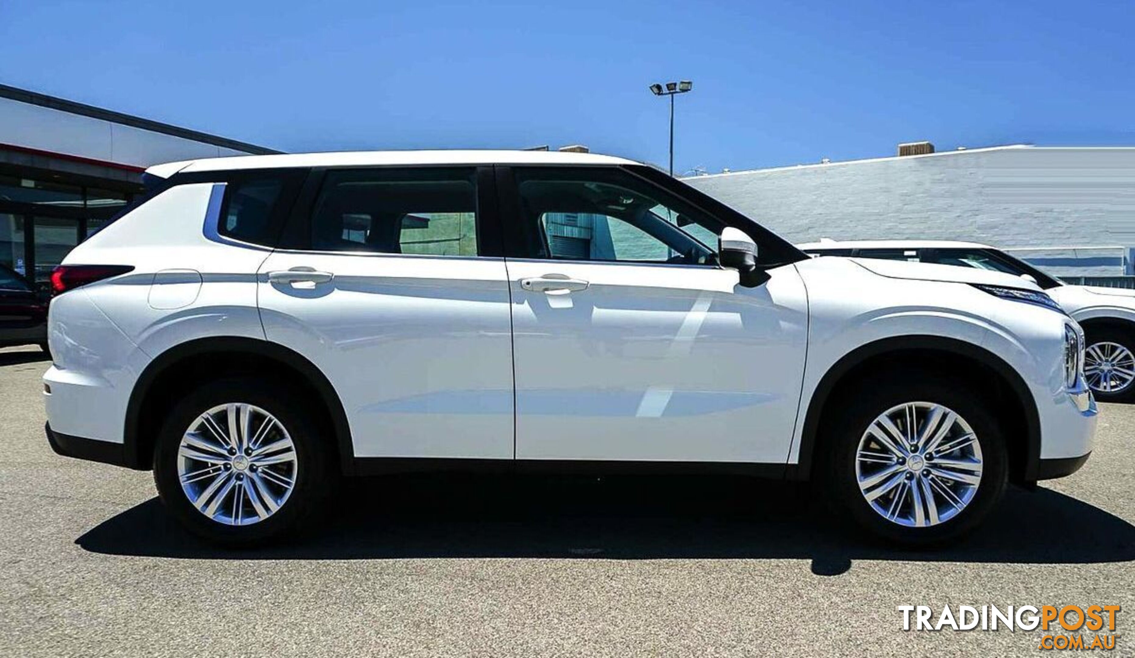 2024 MITSUBISHI OUTLANDER ES ZM WAGON