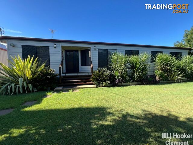 11 Copperfield Road CLERMONT QLD 4721
