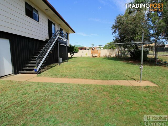 8 Mimosa Street CLERMONT QLD 4721