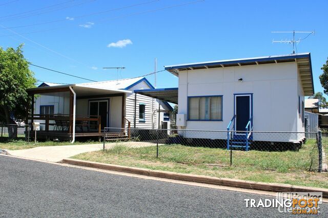 2 Kitchener Street CLERMONT QLD 4721