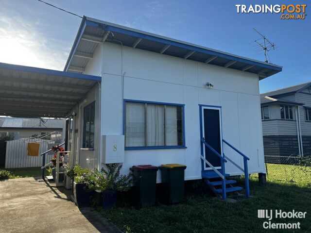 2 Kitchener Street CLERMONT QLD 4721