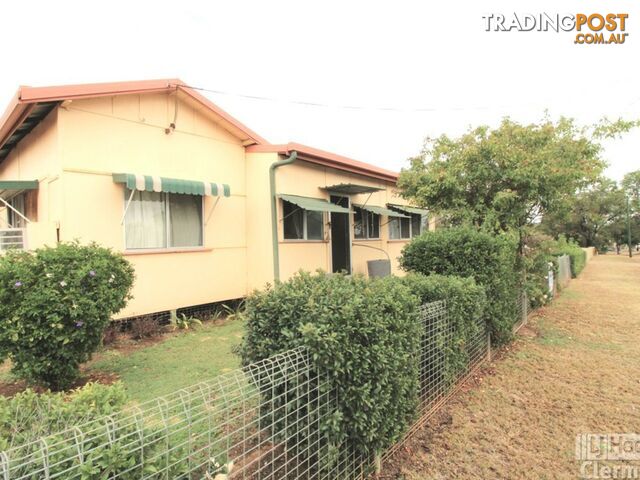 45 French Street CLERMONT QLD 4721