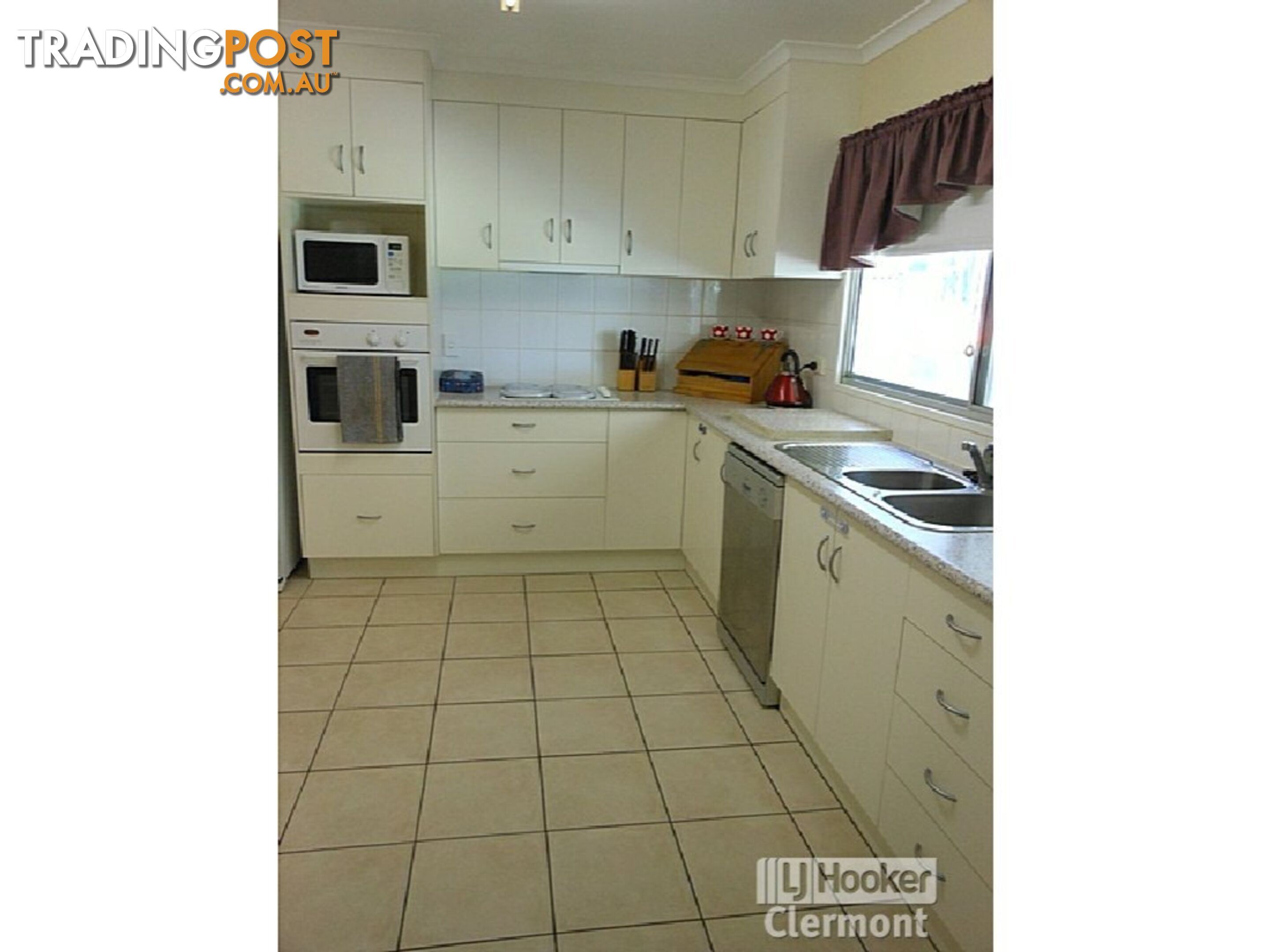 3 Collins Street CLERMONT QLD 4721