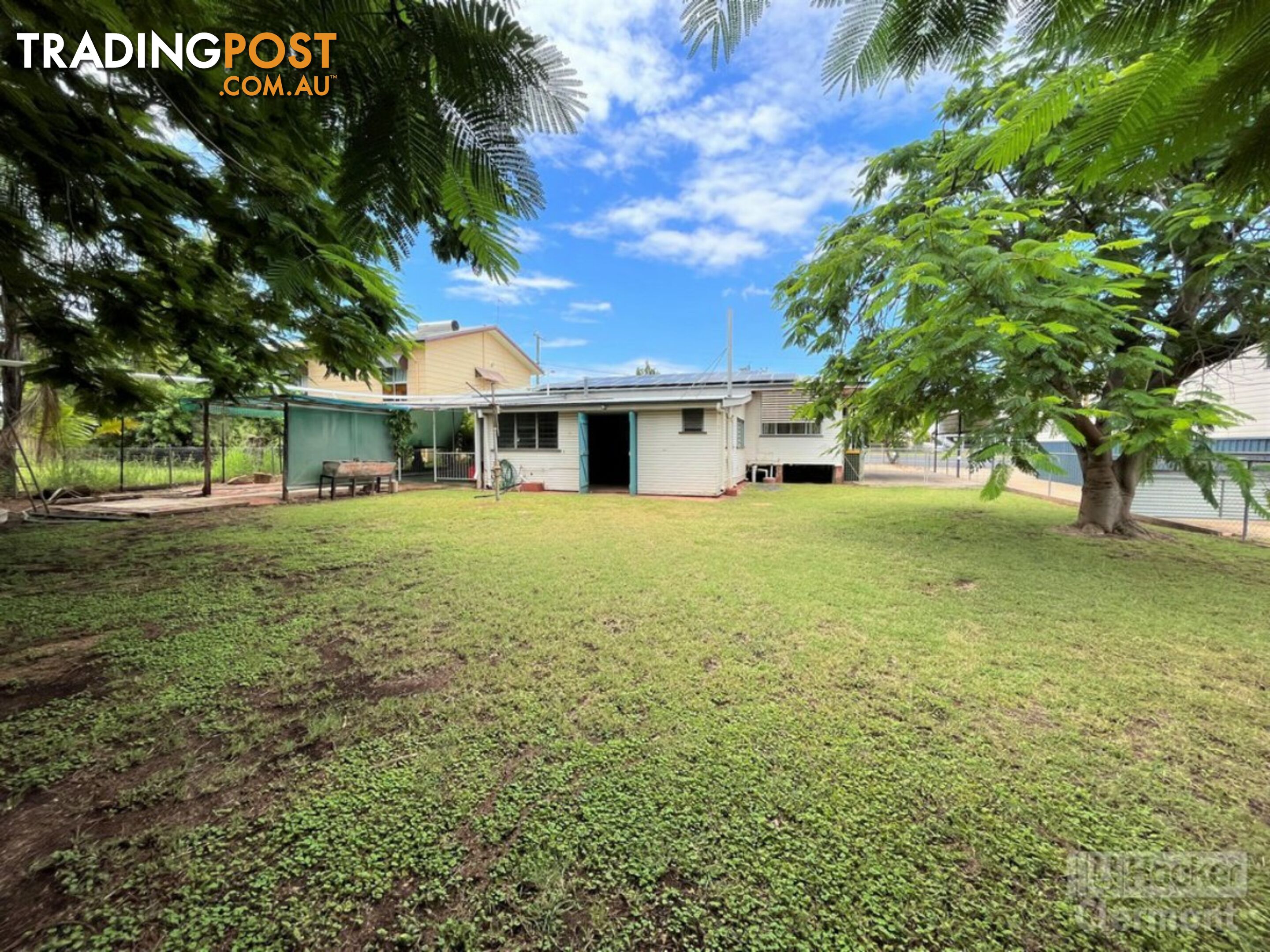 10 Kitchener Street CLERMONT QLD 4721