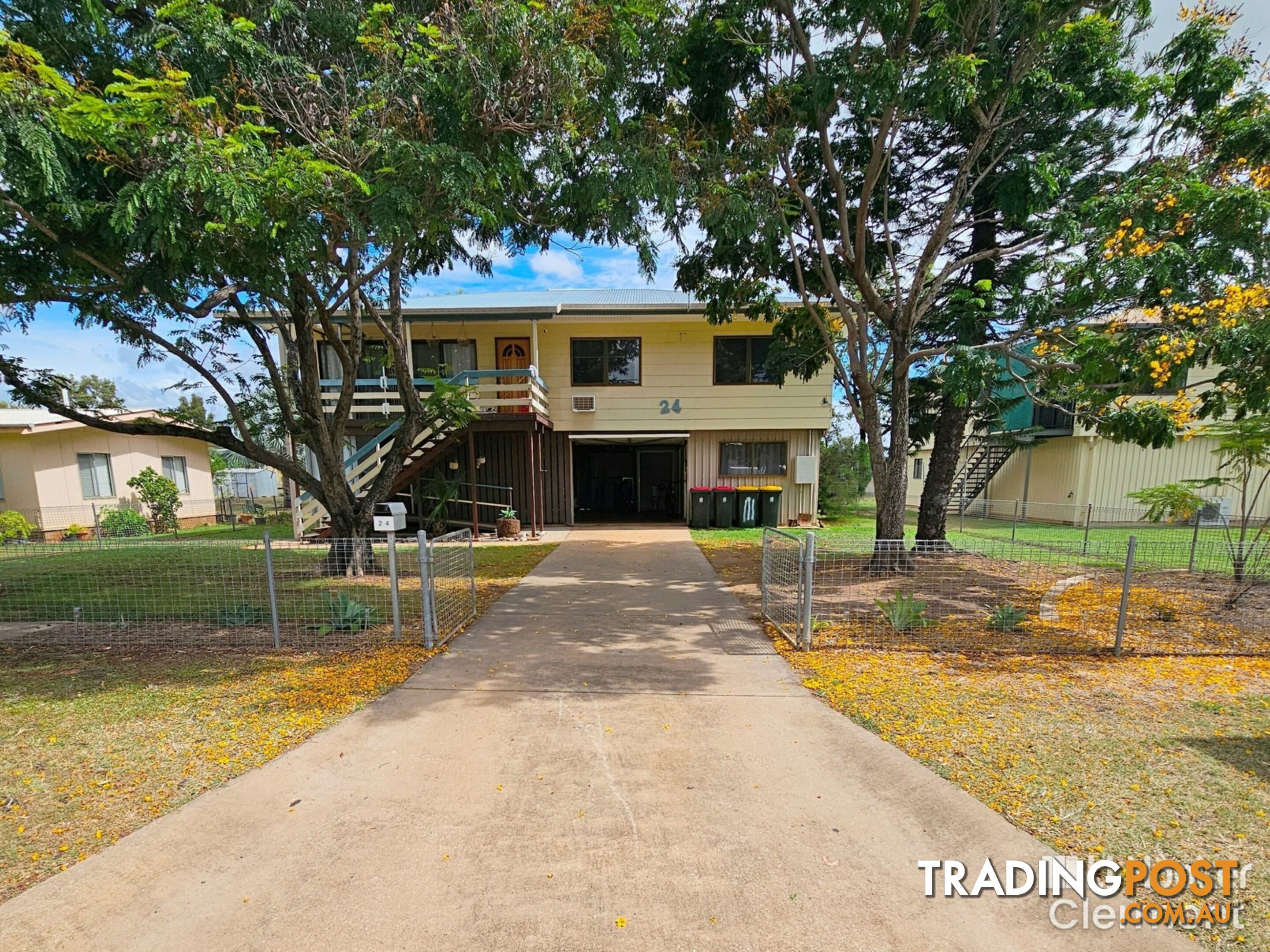 24 Douglass Street CLERMONT QLD 4721