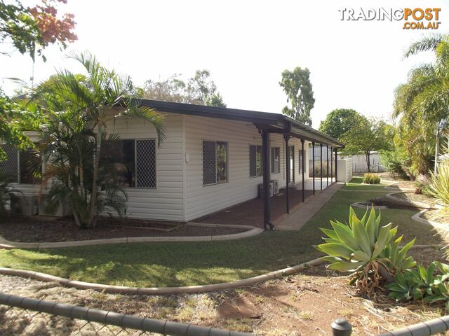 72 Capricorn Street CLERMONT QLD 4721