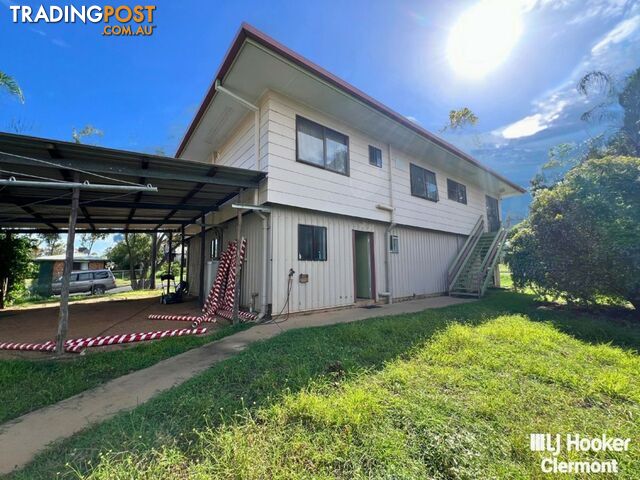 1 Carbine Court CLERMONT QLD 4721