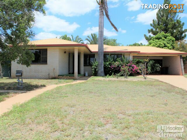 9 Blamey Street CLERMONT QLD 4721