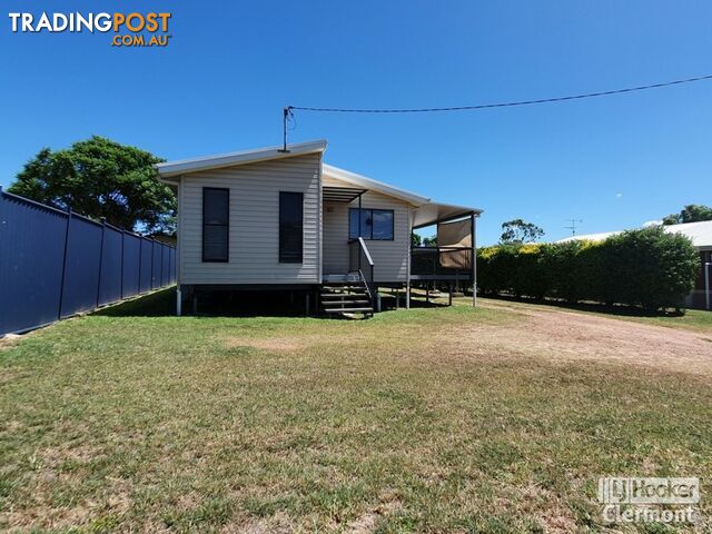 36 East Street CLERMONT QLD 4721