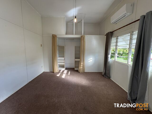 7 French Street CLERMONT QLD 4721