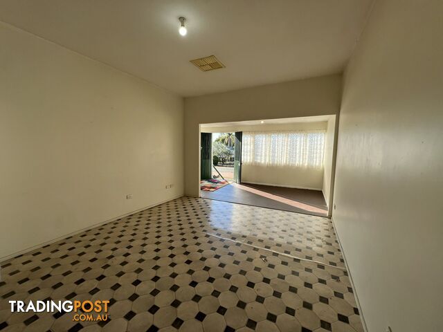 7 French Street CLERMONT QLD 4721