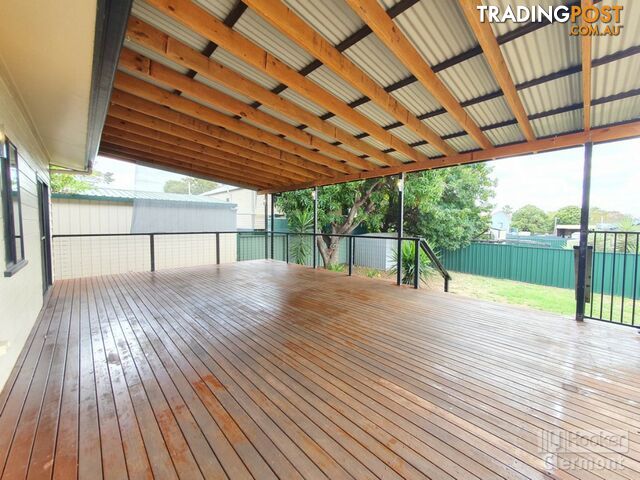 4 East Lane CLERMONT QLD 4721