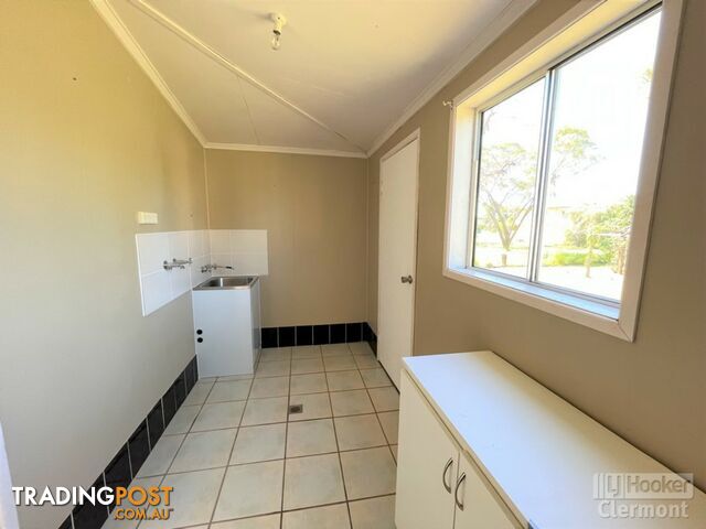 25 Mimosa Street CLERMONT QLD 4721