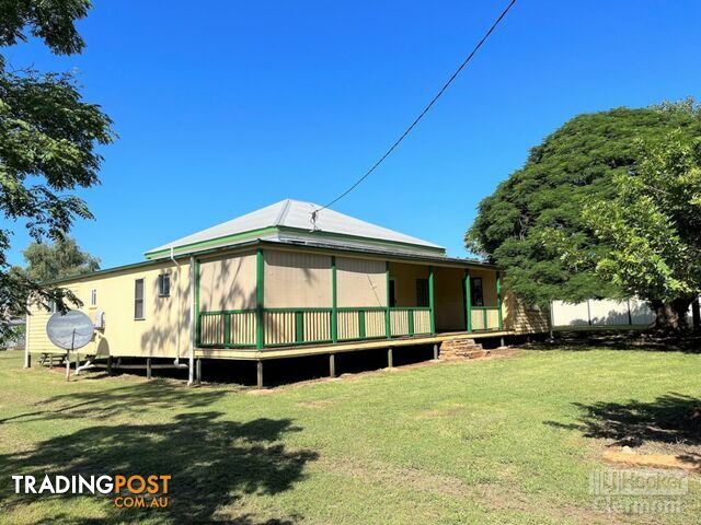 25 Mimosa Street CLERMONT QLD 4721