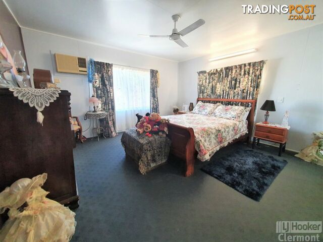 38 Francis St CLERMONT QLD 4721