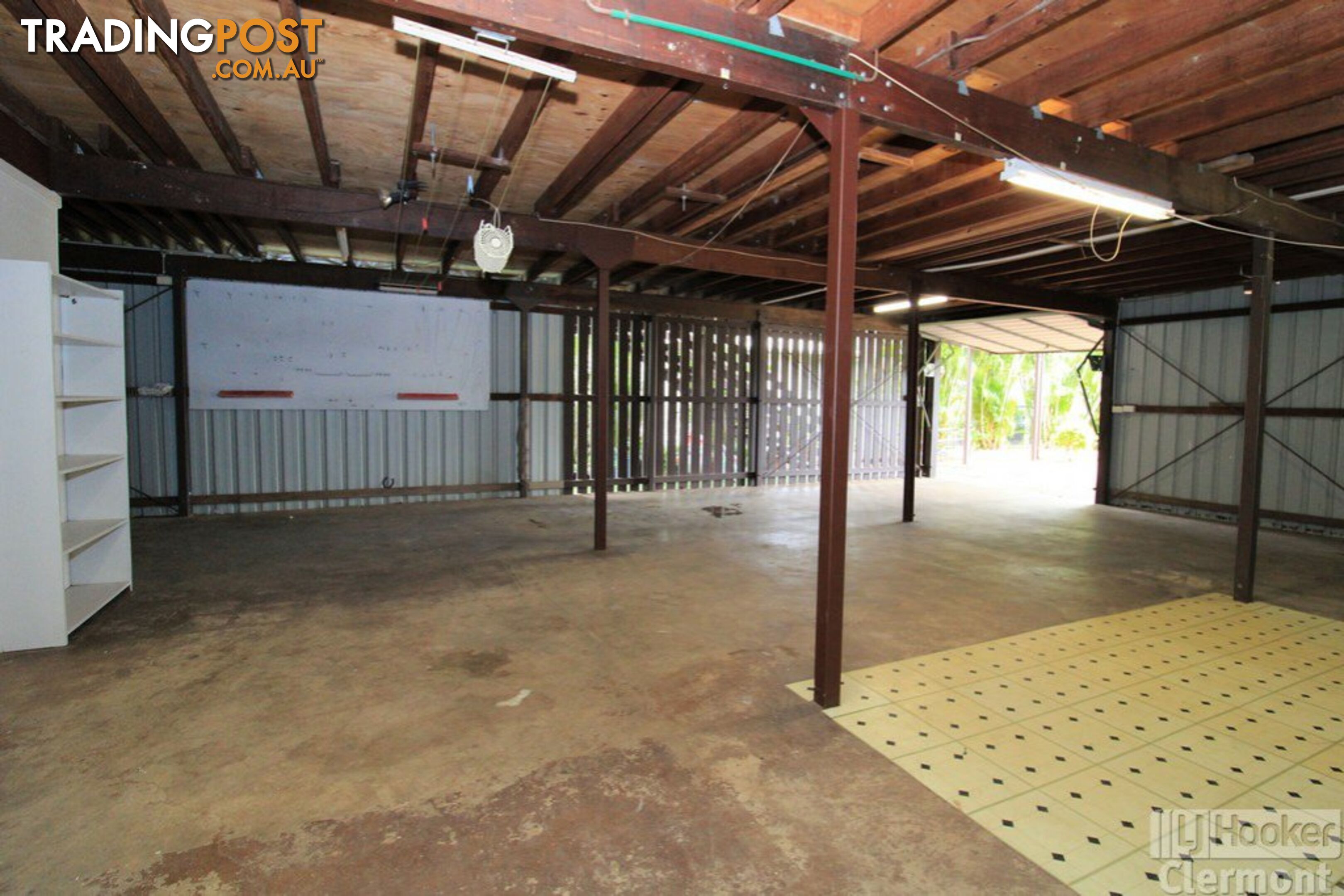 4 East Street CLERMONT QLD 4721