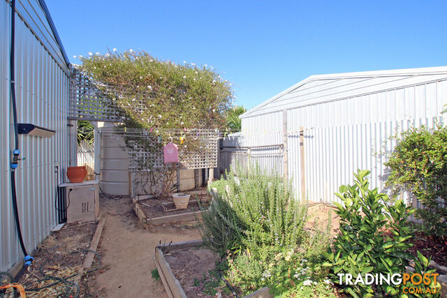 16 Harvey Crescent ALDINGA BEACH SA 5173