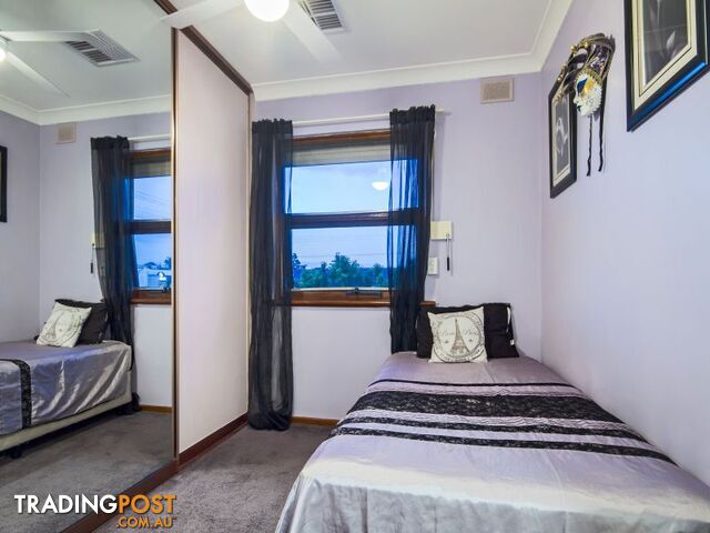 55 Dyson Road PORT NOARLUNGA SA 5167