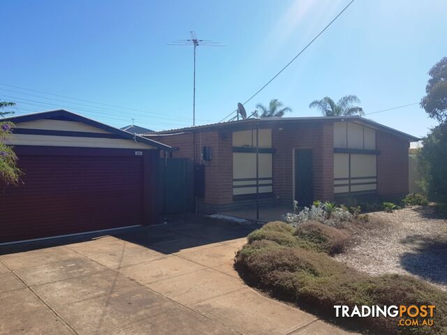 15 Bristol Crescent Taperoo SA 5017