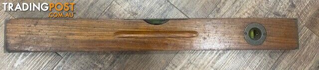 Old Wooden Level 610mm or 2ft.