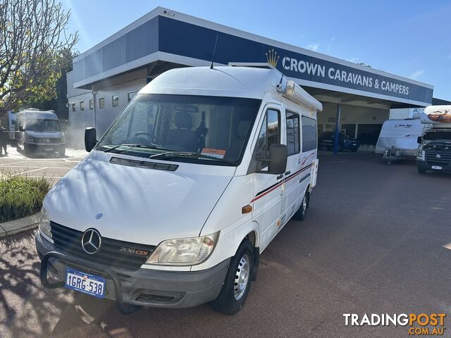 2002 MERCEDES-BENZ SPRINTER CAMPERVAN