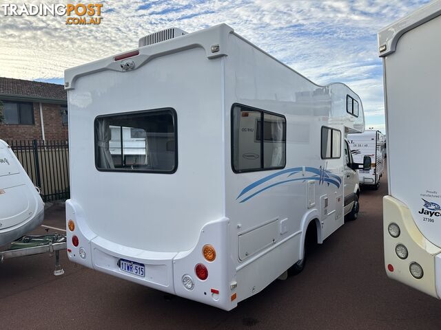 2010 JAYCO RENEGADE MOTOR HOME - photo 4 of 24
