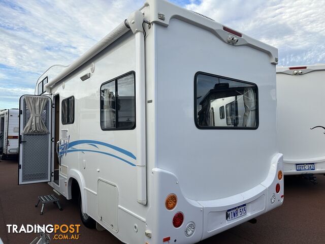 2010 JAYCO RENEGADE MOTOR HOME - photo 5 of 24