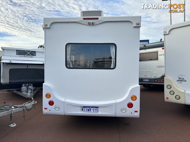2010 JAYCO RENEGADE MOTOR HOME - photo 3 of 24