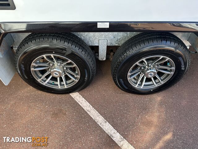 2023 JAYCO JOURNEY TOURER CARAVAN - photo 5 of 24
