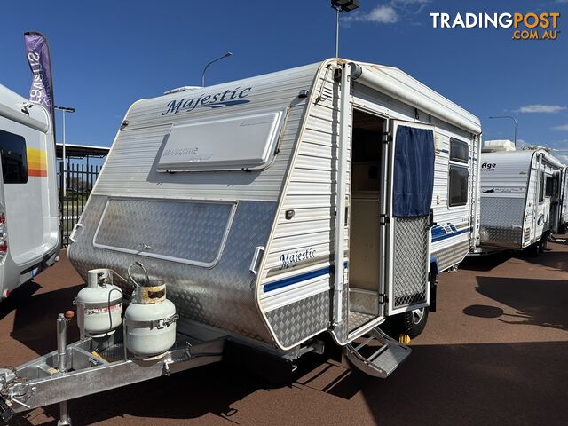 2005 MAJESTIC NAVIGATOR CARAVAN