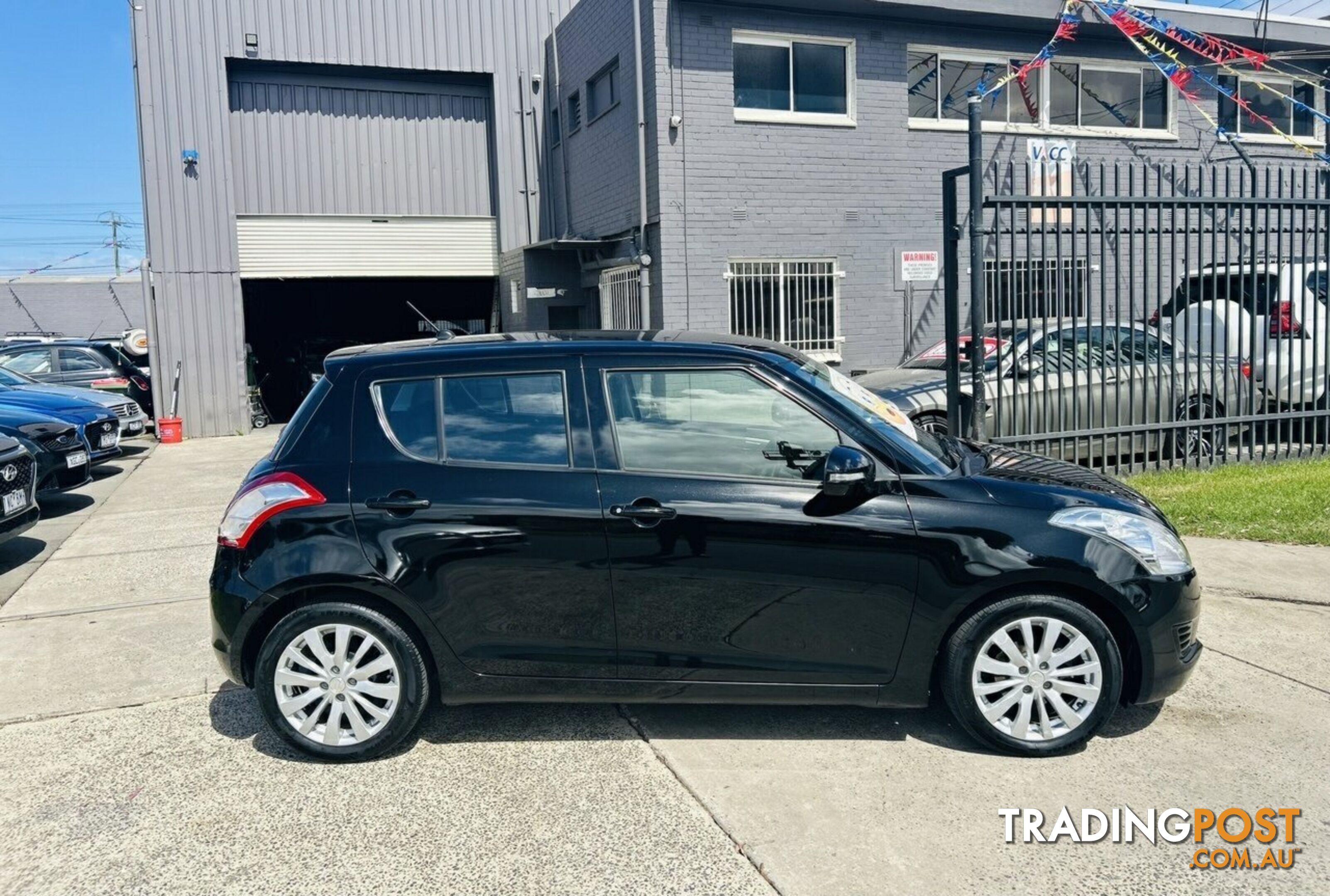 2013 Suzuki Swift GLX FZ Hatchback