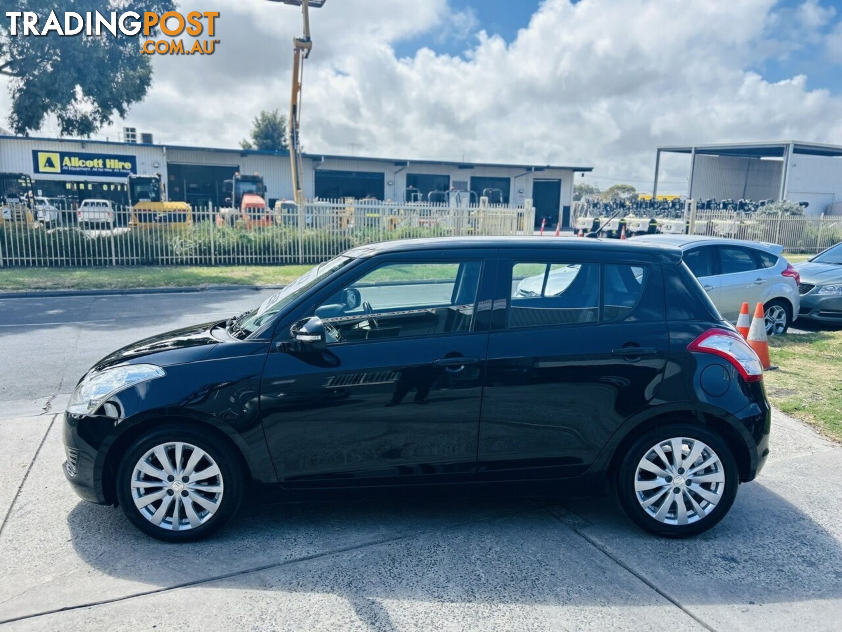 2013 Suzuki Swift GLX FZ Hatchback