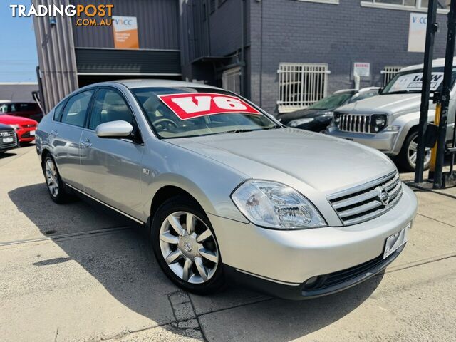 2004 Nissan Maxima ST-L J31 Sedan