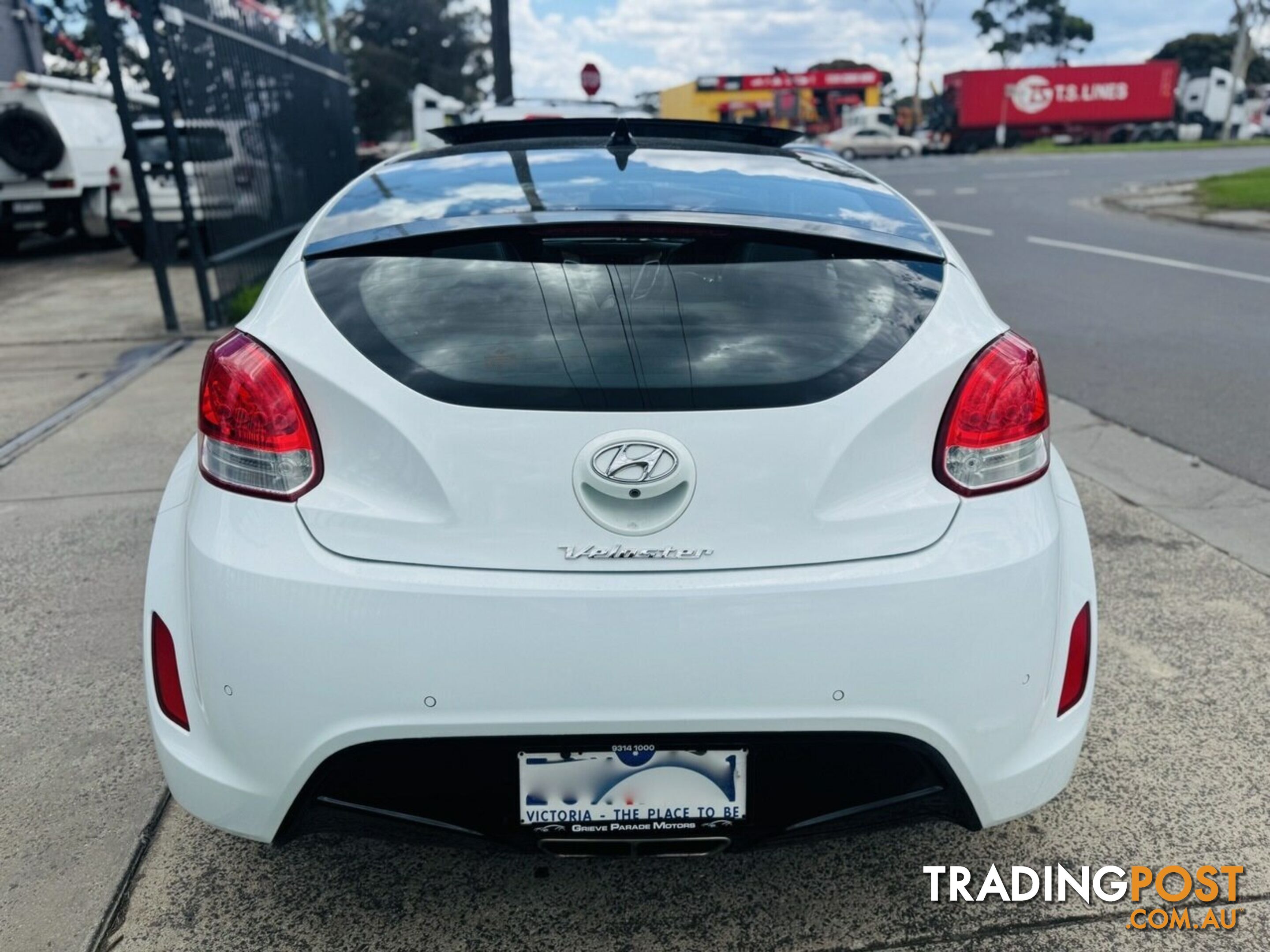 2012 Hyundai Veloster + FS MY13 Coupe