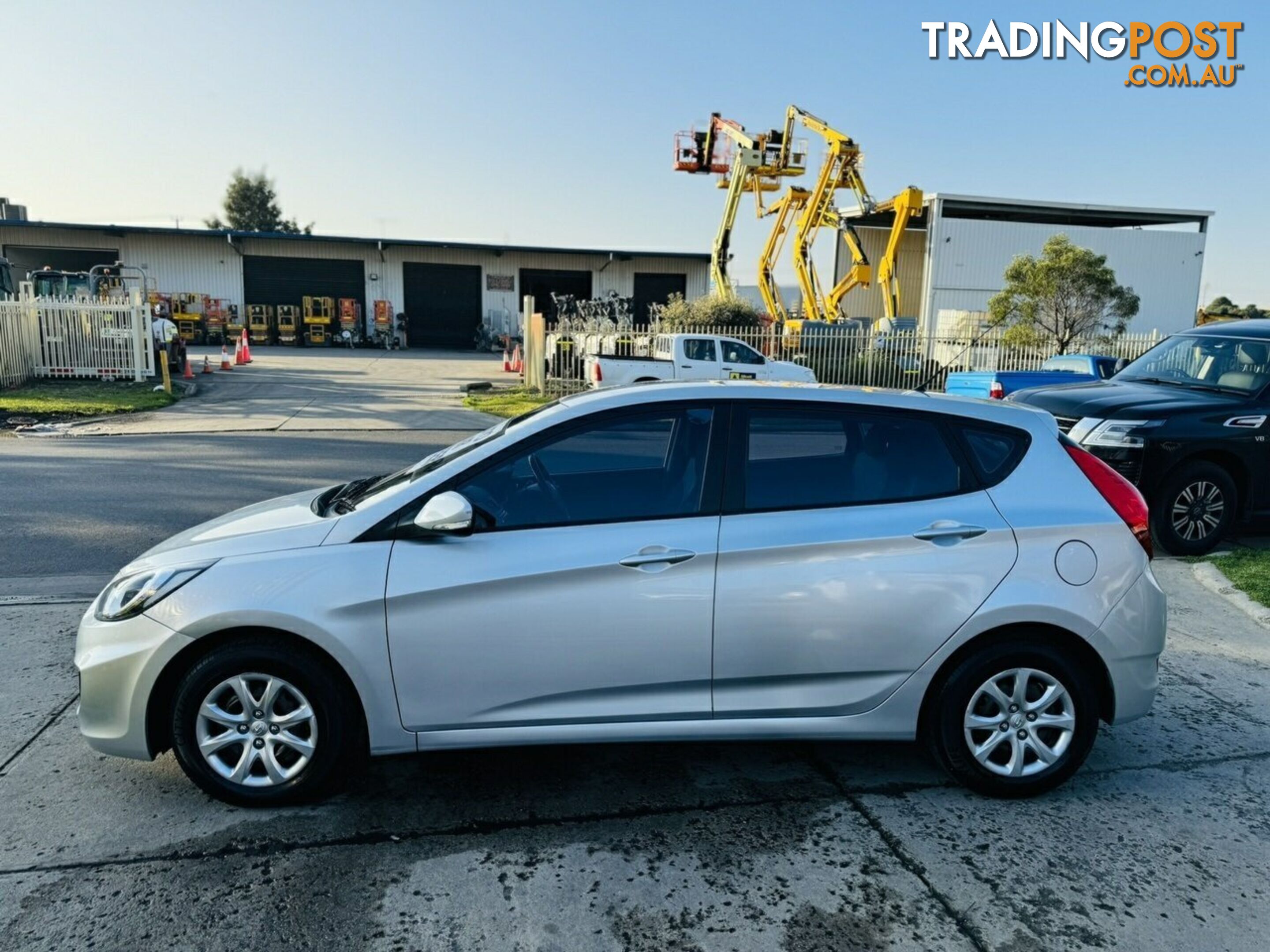 2013 Hyundai Accent Active RB Hatchback