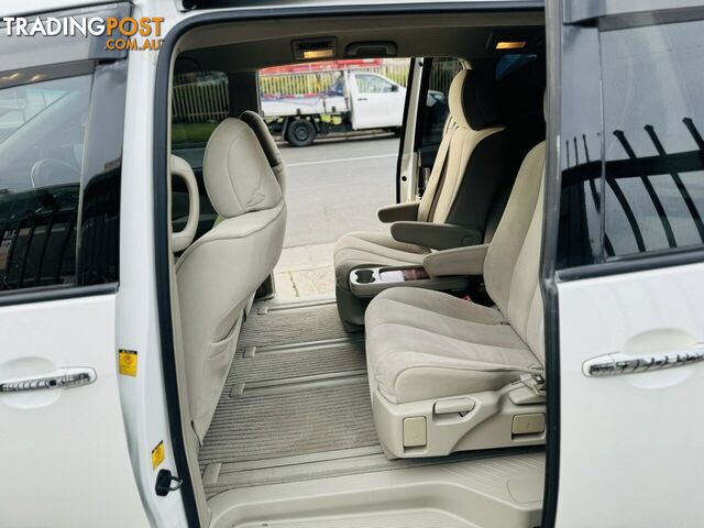 2010 Toyota Estima G  Wagon